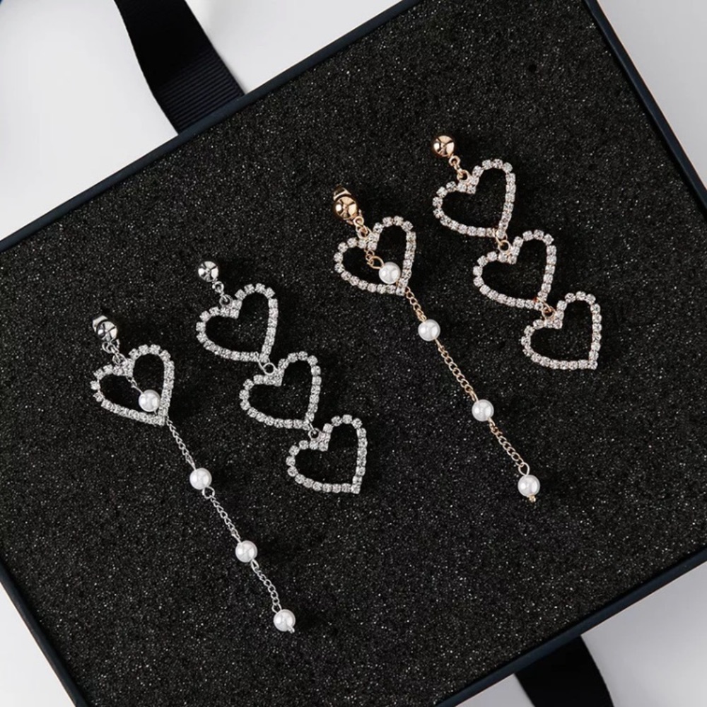 Asymmetrical Long Rhinestone Heart Earrings